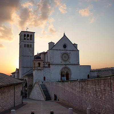 viagens-sagradas-assis-basilica-santa-clara