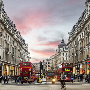 viagens-sagradas-londres-oxford-street.